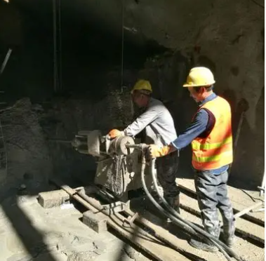 龙岩水下抗分散灌浆料特点 水下不分散注浆料介绍