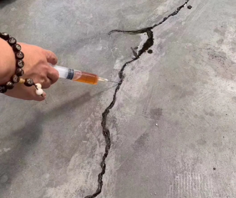 龙岩混凝土裂缝修补技术详解​